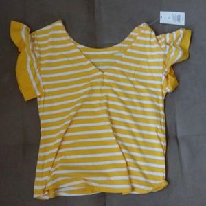 Yellow striped shirt🌟